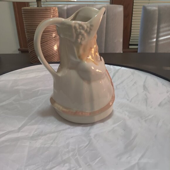 BoPeep Milk Pitcher, Vintage Item made in the USA. 1940's   8" tall handpainted. - Picture 5 of 6